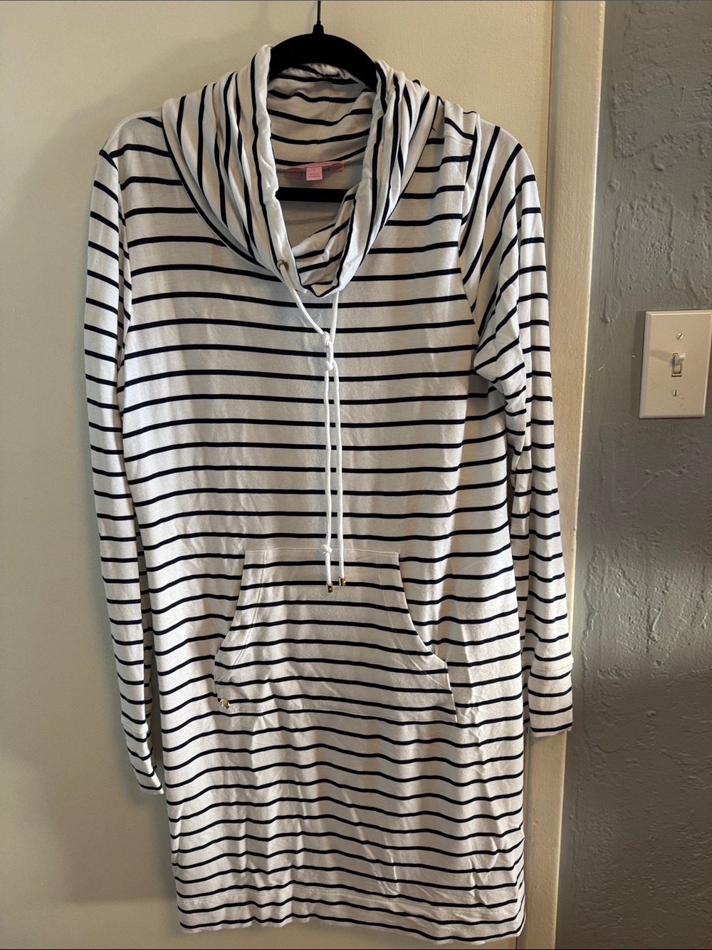 GUC Lilly Pulitzer Striped Cowl Tunic Dress - White & Navy Stripe.  Size L.